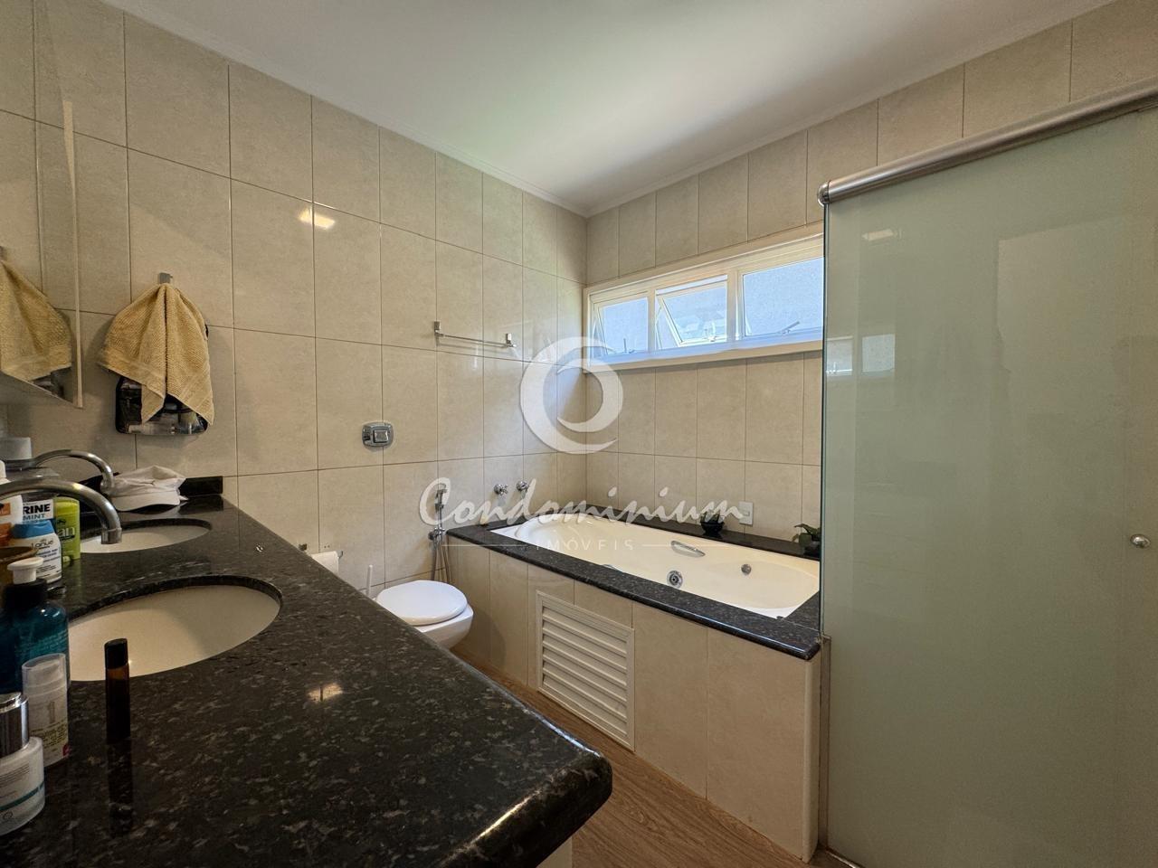 Casa de Condomínio com 4 quartos à venda, 270m² — foto 19 de 39