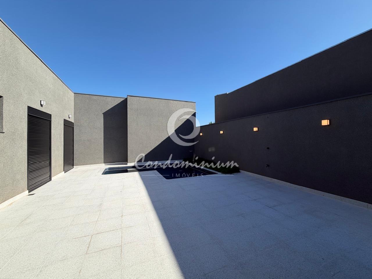 Casa de Condomínio com 3 quartos à venda, 228m² — foto 12 de 29