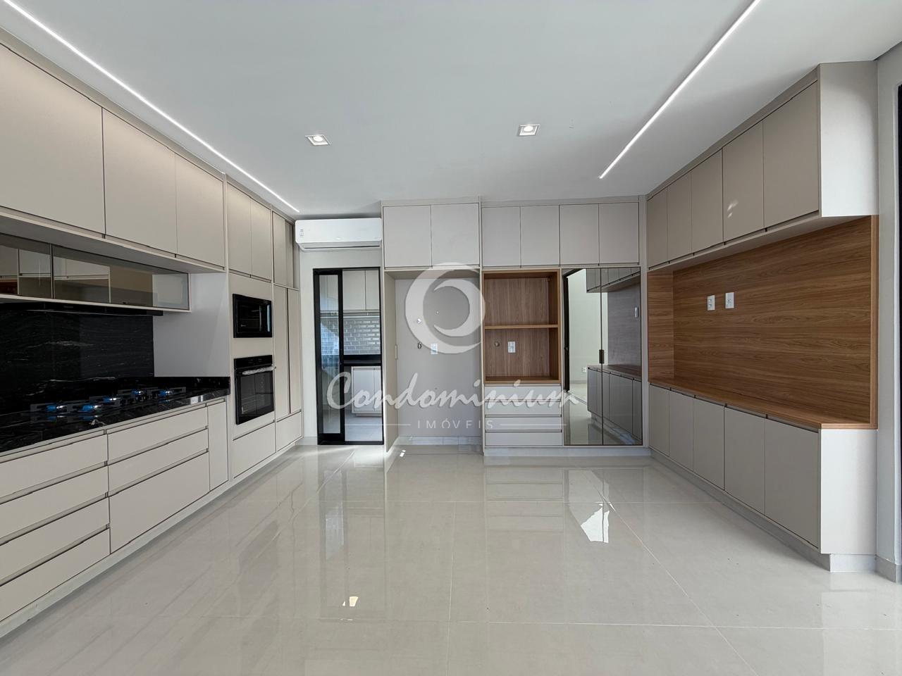 Casa de Condomínio com 3 quartos à venda, 228m² — foto 5 de 29