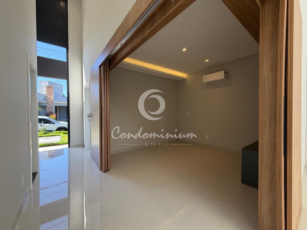 Casa de Condomínio com 3 quartos à venda, 228m² — foto 2 de 29