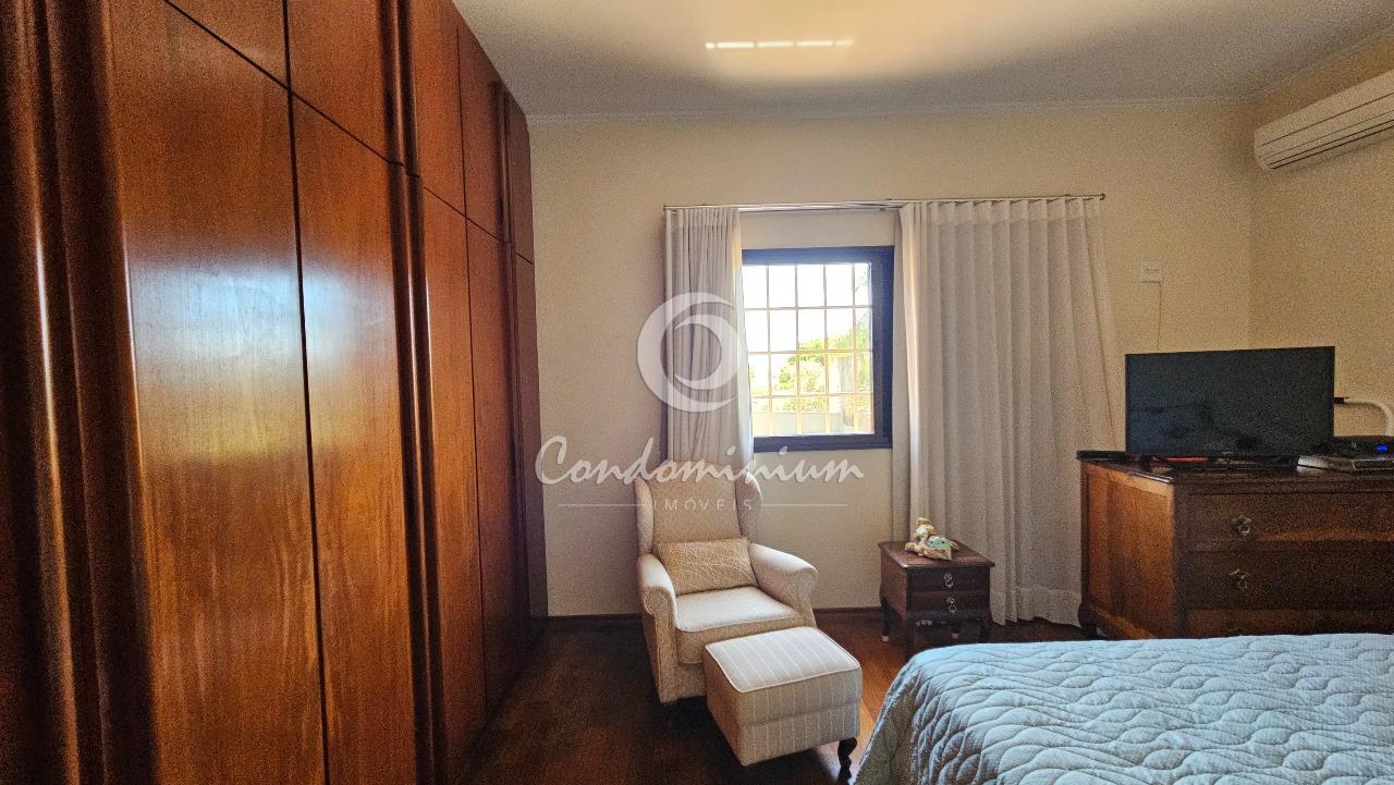 Casa com 5 quartos à venda, 402m² — foto 28 de 30