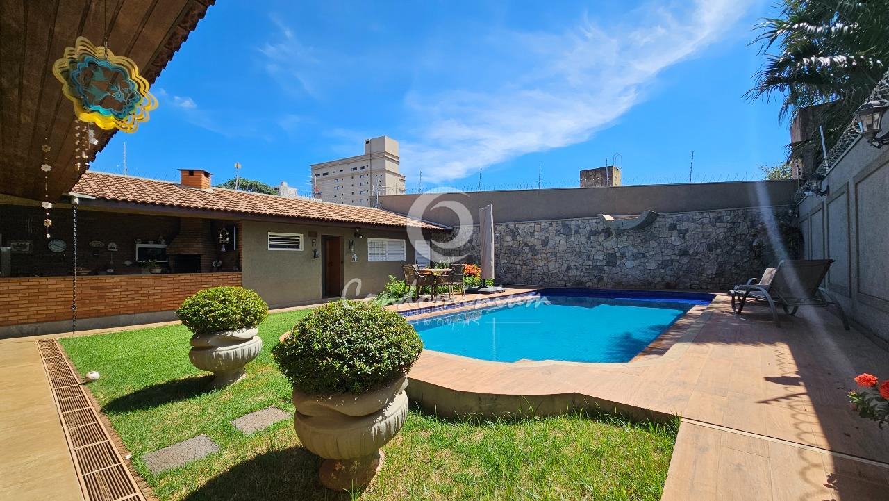 Casa com 5 quartos à venda, 402m² — foto 18 de 30