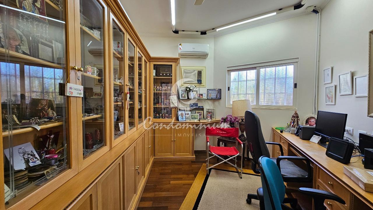 Casa com 5 quartos à venda, 402m² — foto 22 de 30