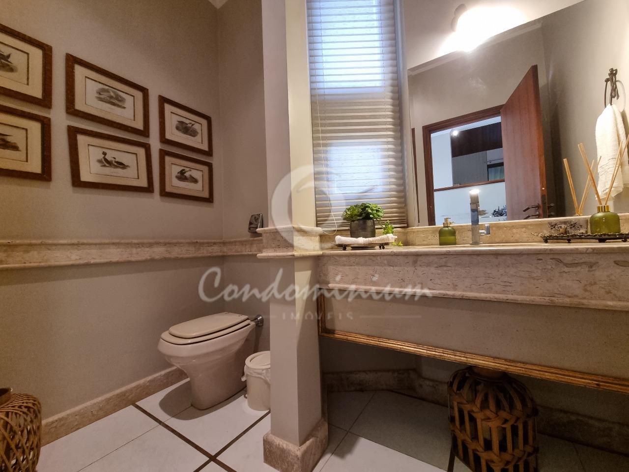 Casa de Condomínio com 4 quartos para aluguel, 539m² — foto 4 de 30
