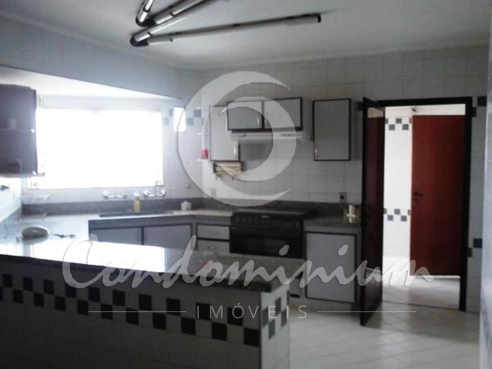 Apartamento com 3 quartos à venda, 237m² — foto 7 de 17