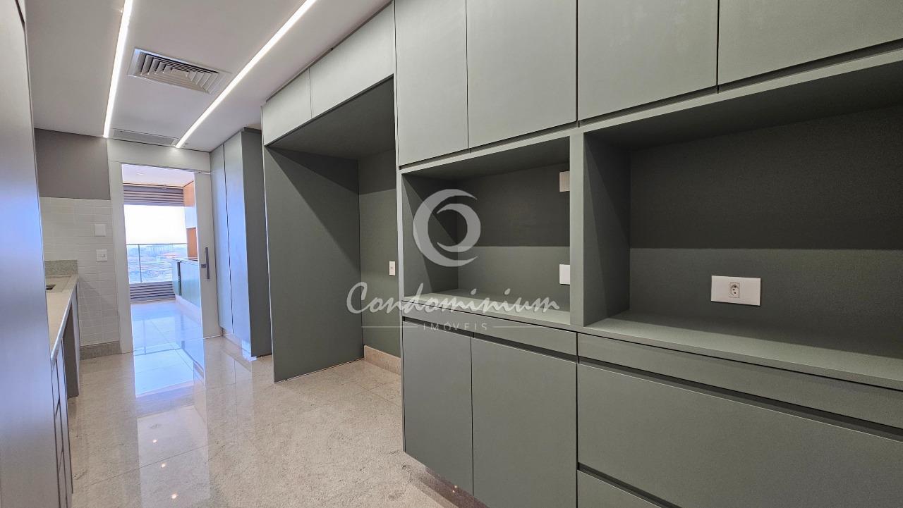 Apartamento com 3 quartos para aluguel, 256m² — foto 13 de 27