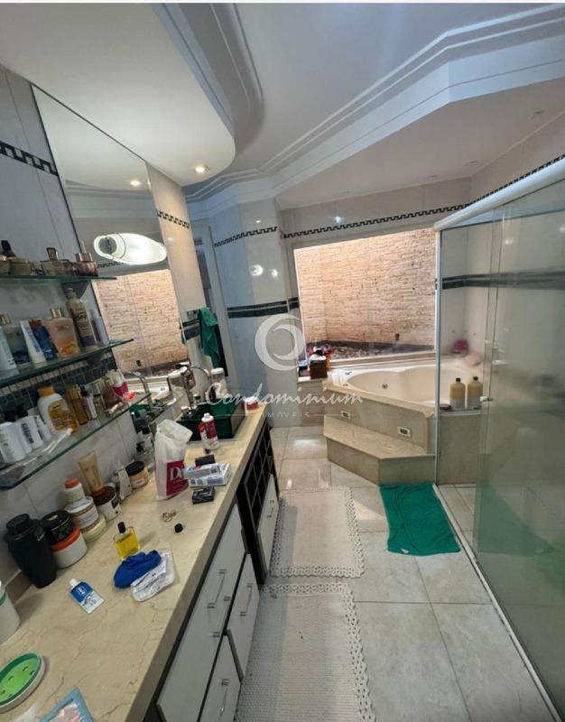 Casa de Condomínio  à venda, 550m² — foto 10 de 25