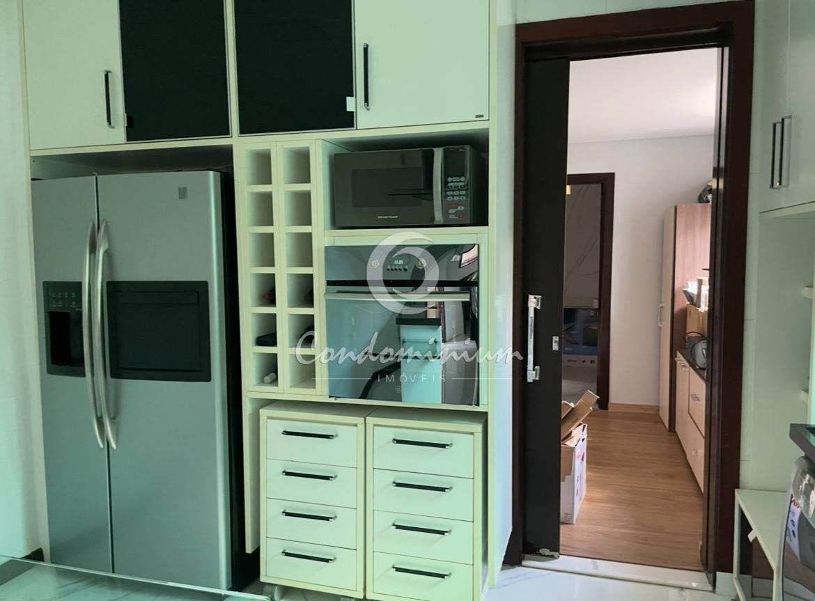 Casa de Condomínio  à venda, 550m² — foto 22 de 25