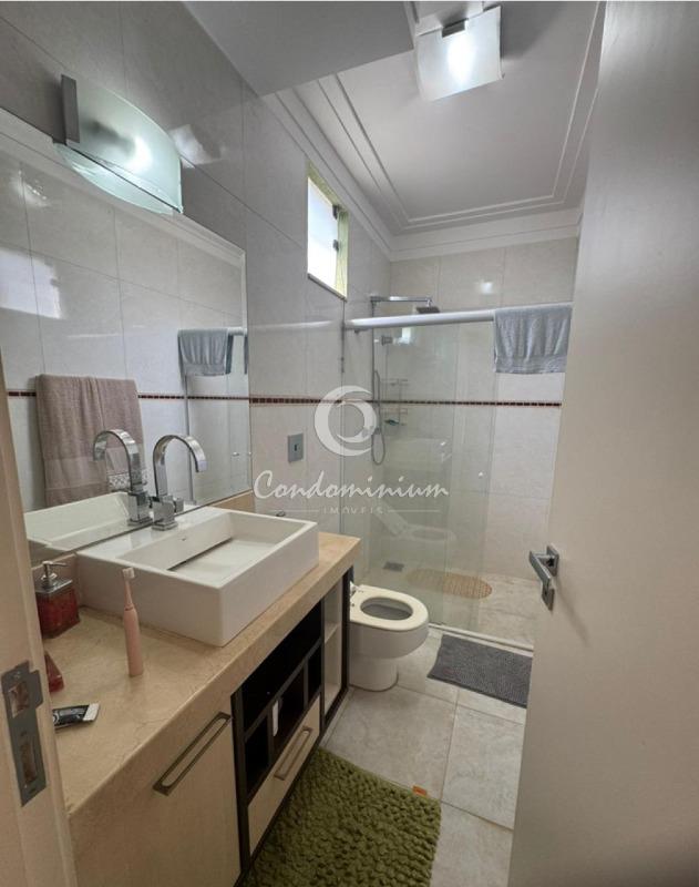 Casa de Condomínio  à venda, 550m² — foto 20 de 25