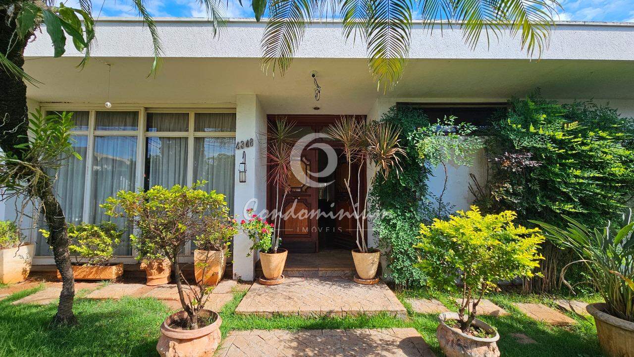 Casa com 5 quartos à venda, 700m² — foto 2 de 30