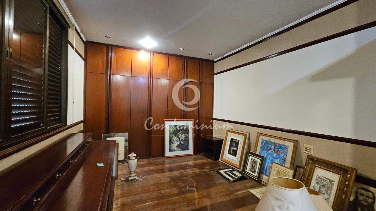 Casa com 5 quartos à venda, 700m² — foto 19 de 30