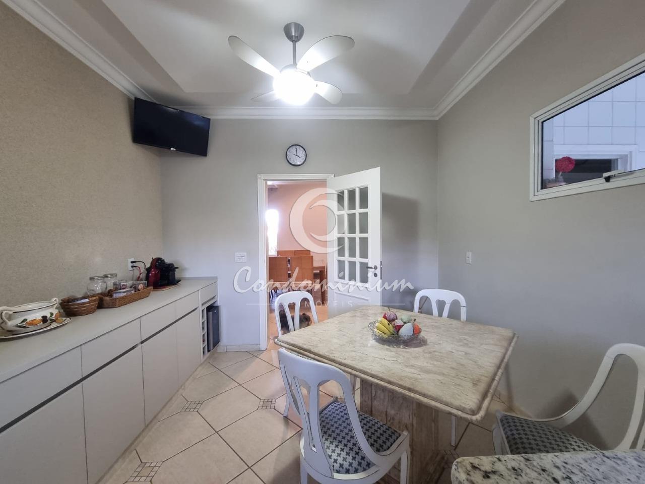 Casa de Condomínio com 3 quartos à venda, 320m² — foto 13 de 31