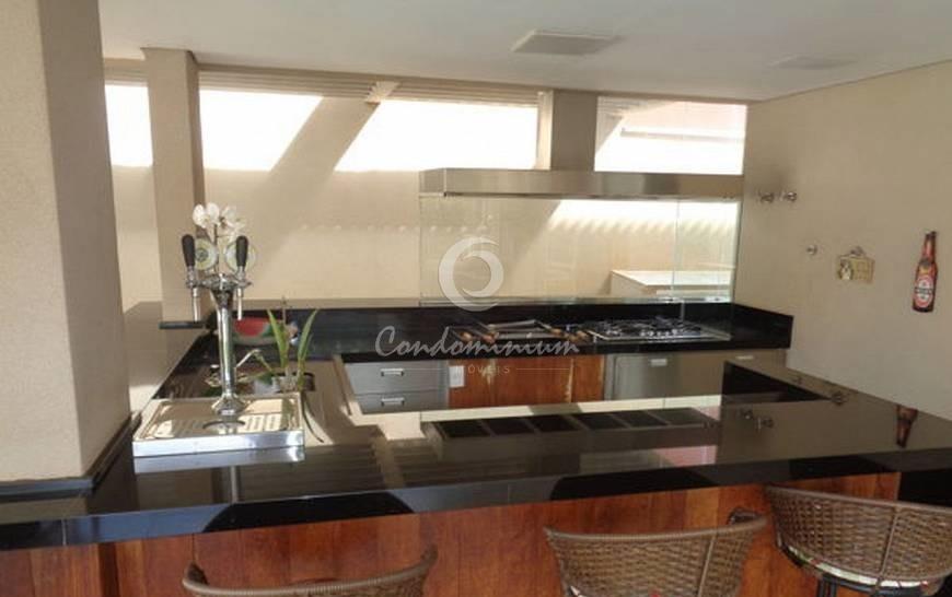 Casa de Condomínio com 4 quartos para aluguel, 610m² — foto 13 de 27