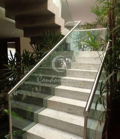 Casa de Condomínio com 4 quartos para aluguel, 610m² — foto 7 de 27