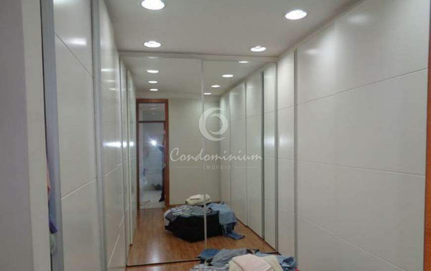 Casa de Condomínio com 4 quartos para aluguel, 610m² — foto 19 de 27
