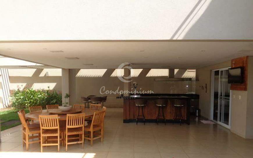 Casa de Condomínio com 4 quartos para aluguel, 610m² — foto 15 de 27