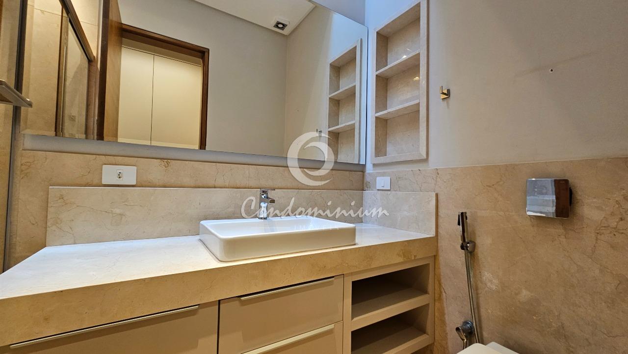 Casa de Condomínio com 5 quartos à venda, 450m² — foto 21 de 42