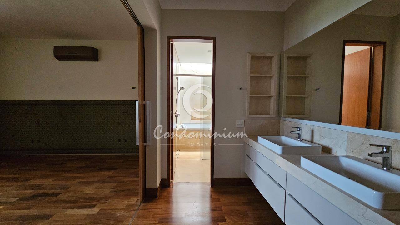 Casa de Condomínio com 5 quartos à venda, 450m² — foto 28 de 42