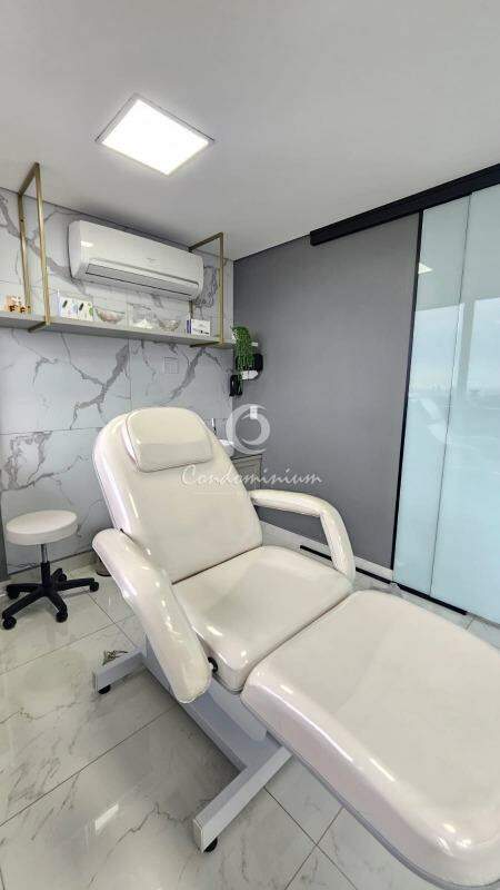 Conjunto Comercial / Sala  para aluguel, 45m² — foto 10 de 31