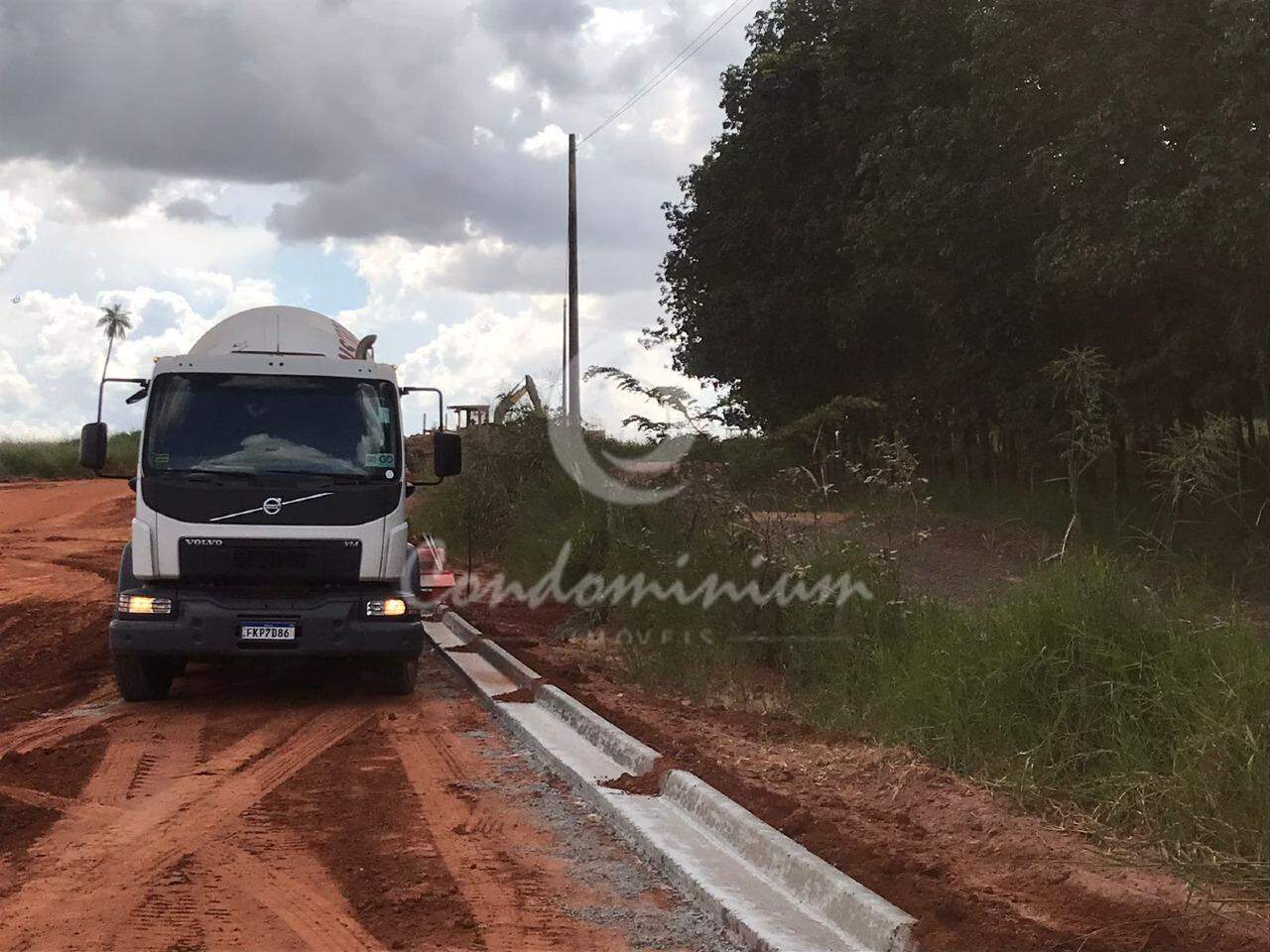 Terreno / Lote / Condomínio  à venda, 1452m² — foto 12 de 39