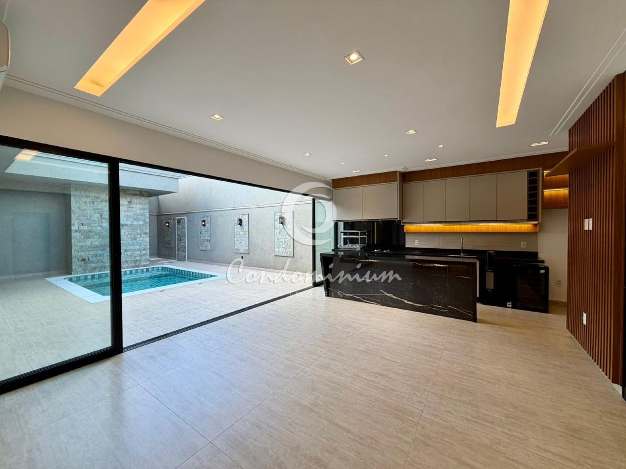 Casa de Condomínio com 3 quartos à venda, 240m² — foto 13 de 32