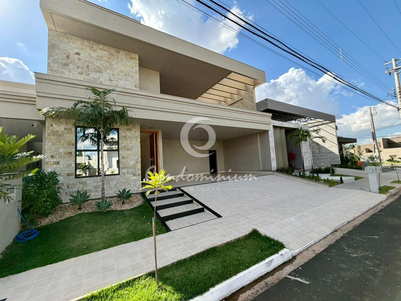 Casa de Condomínio com 3 quartos à venda, 240m² — foto 1 de 32