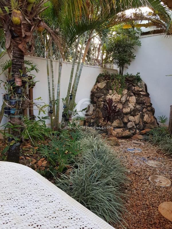 Casa de Condomínio com 4 quartos à venda, 560m² — foto 16 de 33