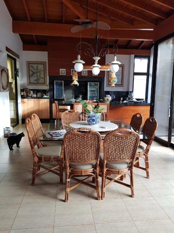 Casa de Condomínio com 4 quartos à venda, 560m² — foto 13 de 33