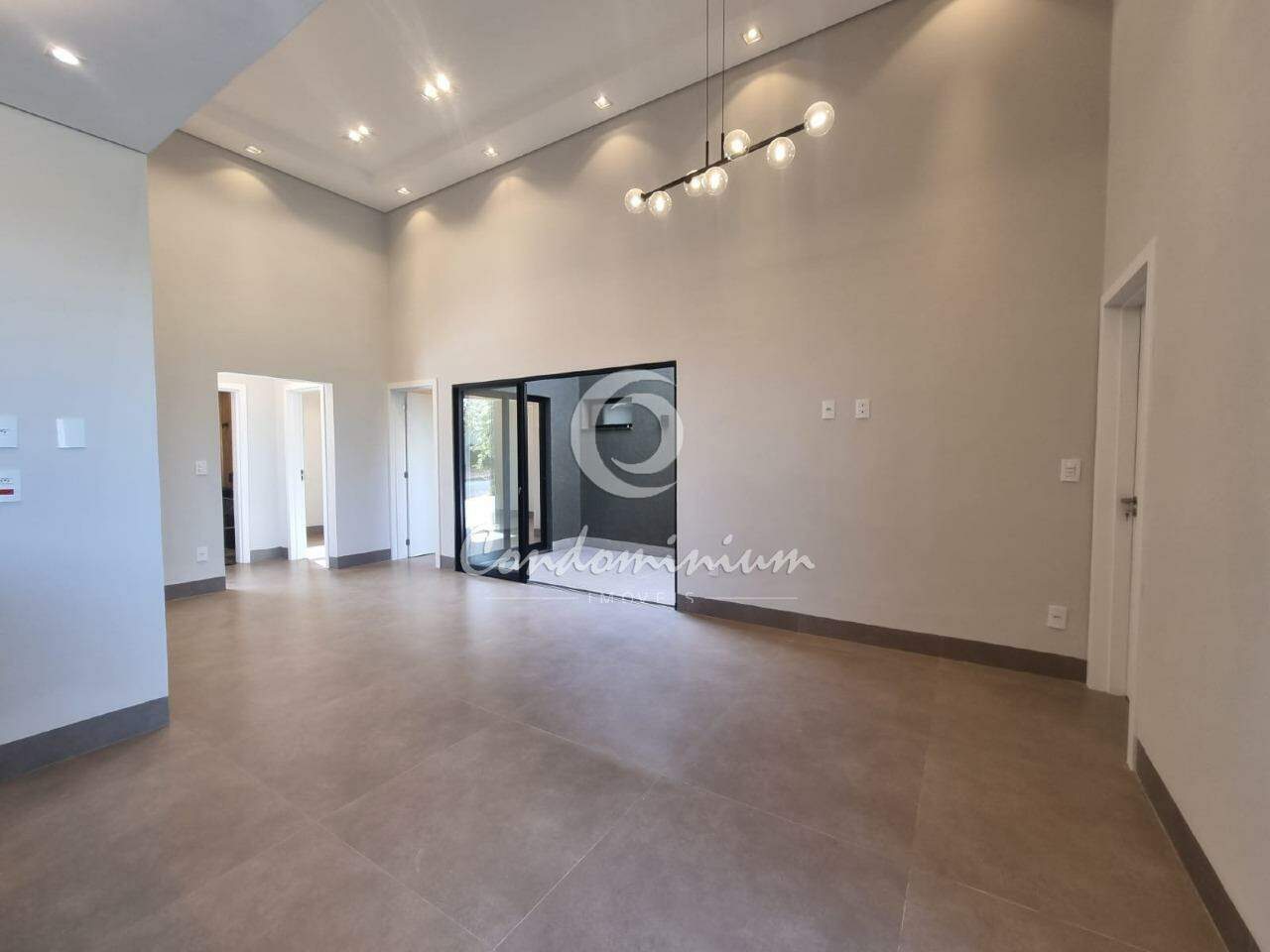 Casa de Condomínio com 3 quartos à venda, 184m² — foto 5 de 32