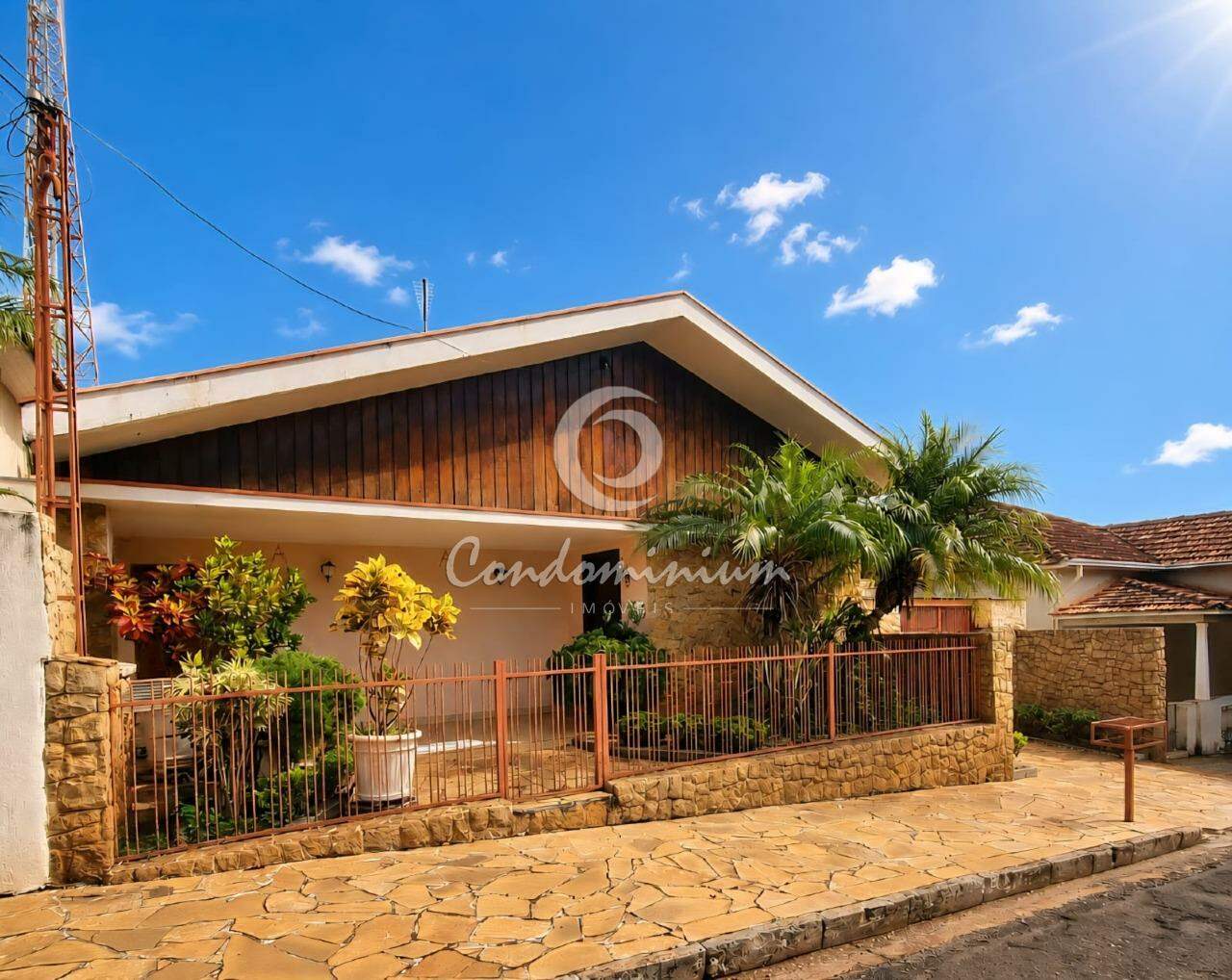 Casa com 3 quartos à venda, 250m² — foto 19 de 19