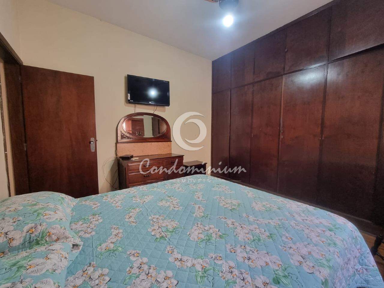 Casa com 3 quartos à venda, 250m² — foto 14 de 19