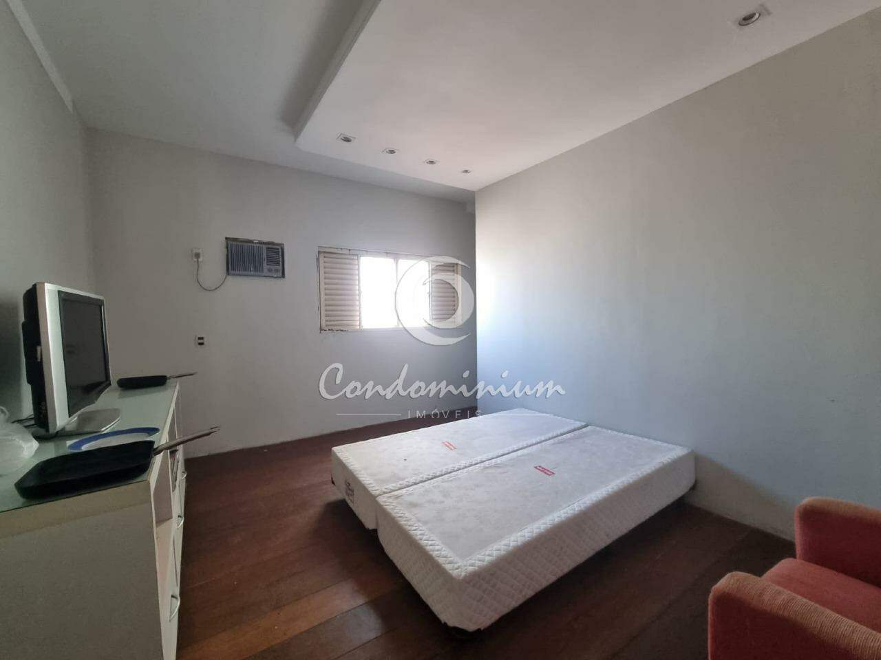 Imóvel Comercial com 3 quartos à venda, 426m² — foto 26 de 27