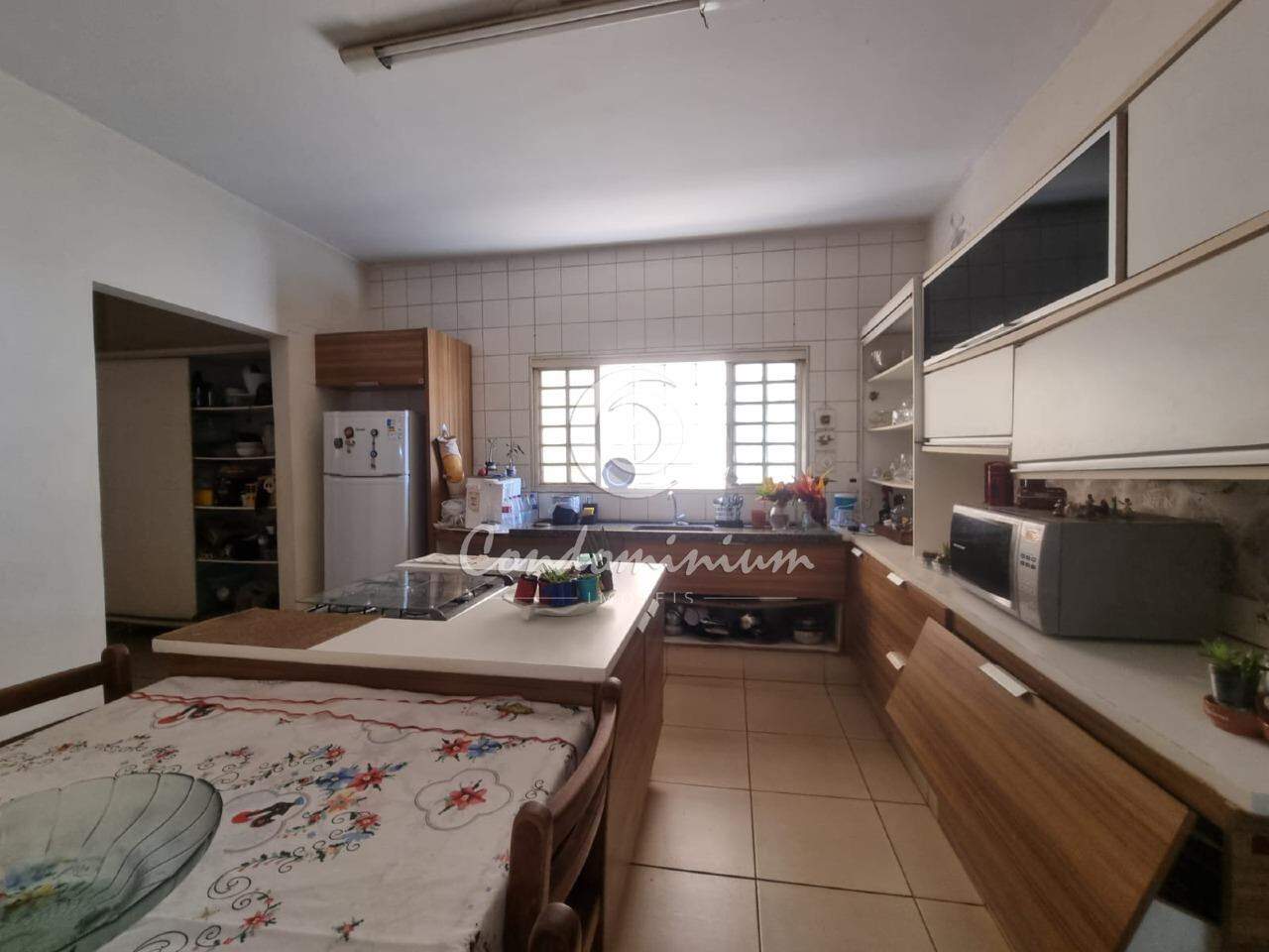 Imóvel Comercial com 3 quartos à venda, 426m² — foto 12 de 27
