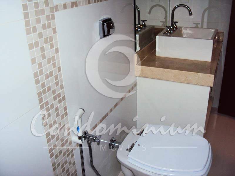 Casa de Condomínio com 4 quartos à venda, 388m² — foto 18 de 57