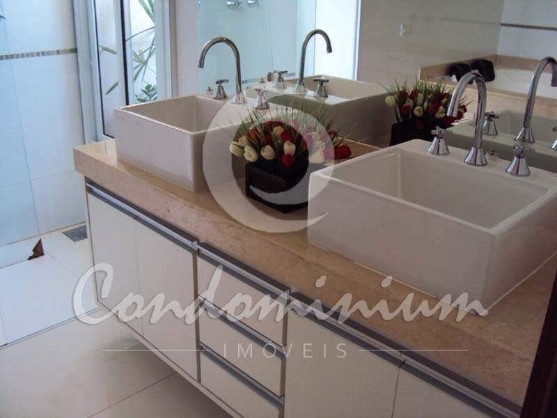 Casa de Condomínio com 4 quartos à venda, 388m² — foto 10 de 57