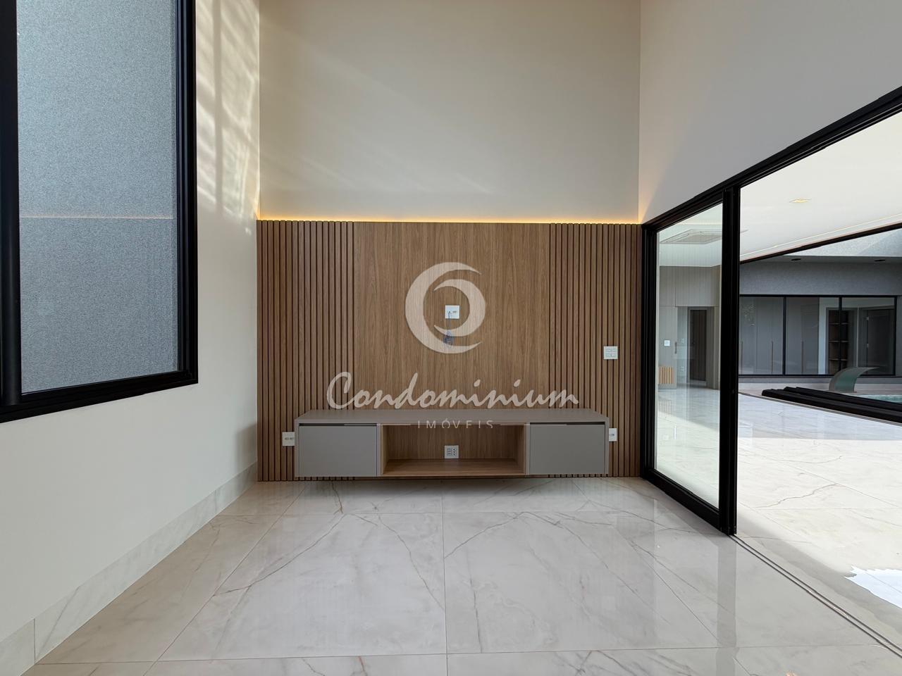 Casa de Condomínio com 4 quartos à venda, 300m² — foto 15 de 49