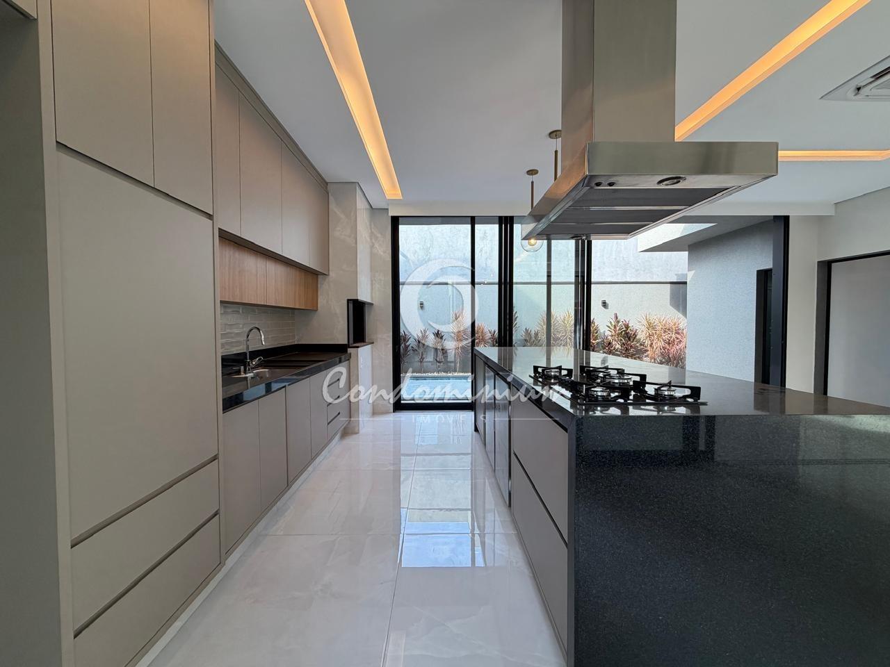 Casa de Condomínio  à venda, 230m² — foto 11 de 37
