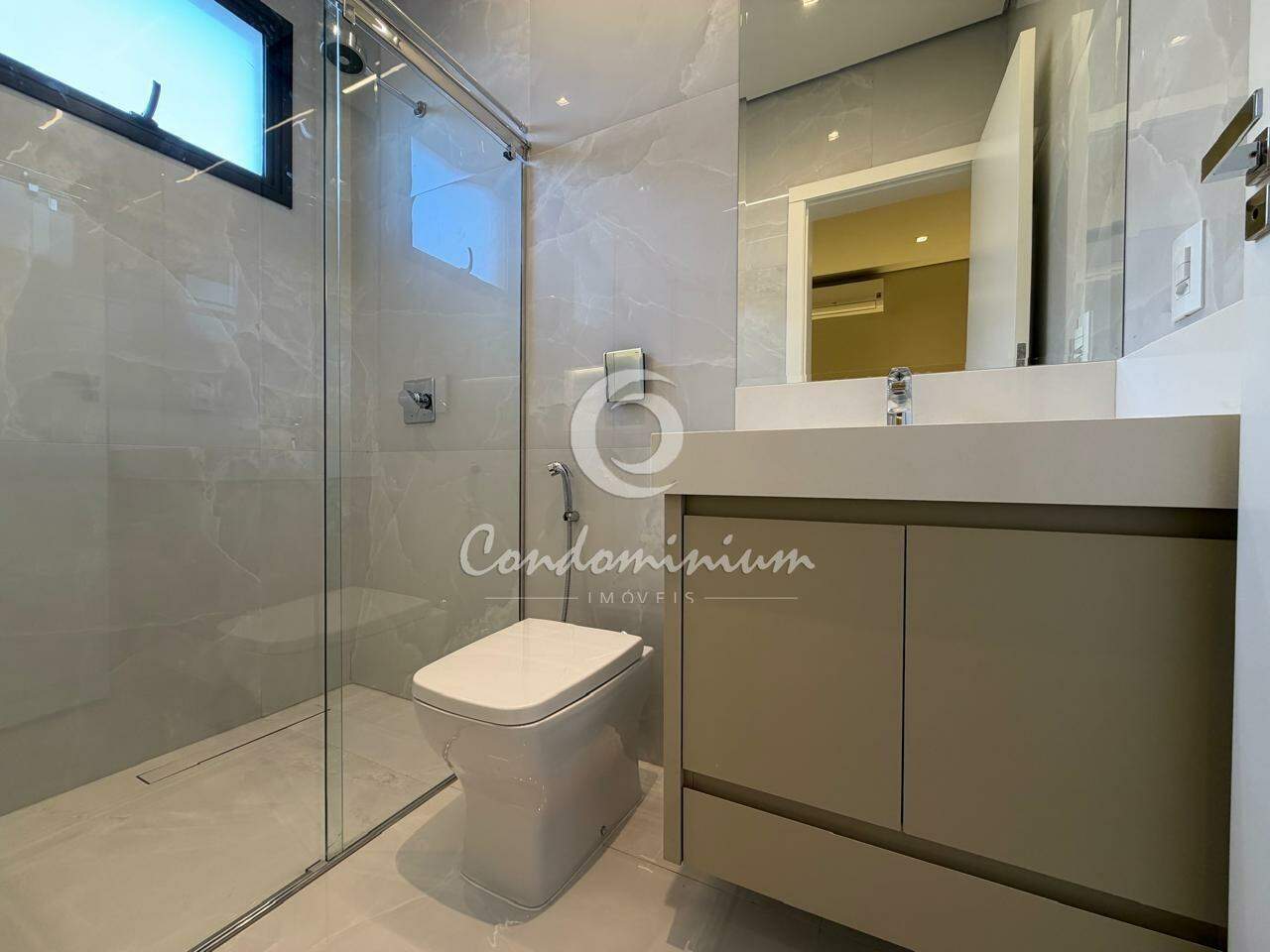 Casa de Condomínio  à venda, 230m² — foto 24 de 37