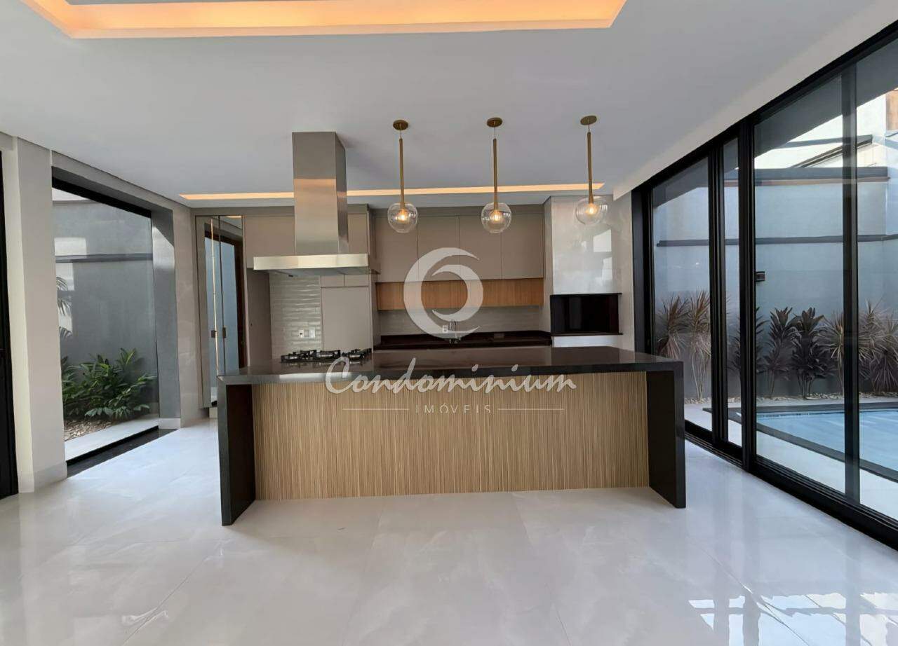 Casa de Condomínio  à venda, 230m² — foto 8 de 37