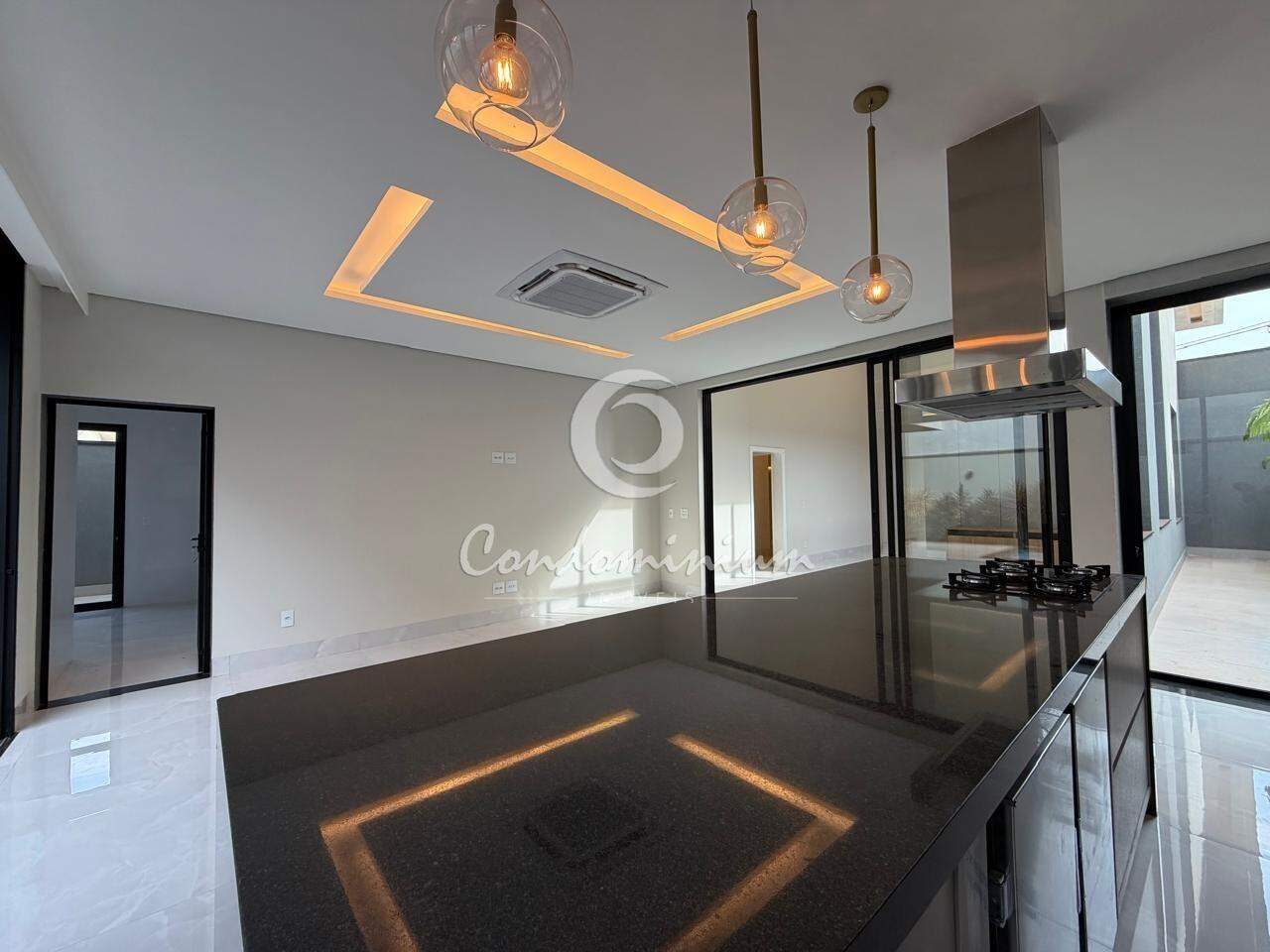 Casa de Condomínio  à venda, 230m² — foto 10 de 37