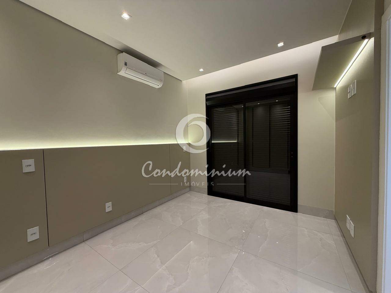 Casa de Condomínio  à venda, 230m² — foto 17 de 37