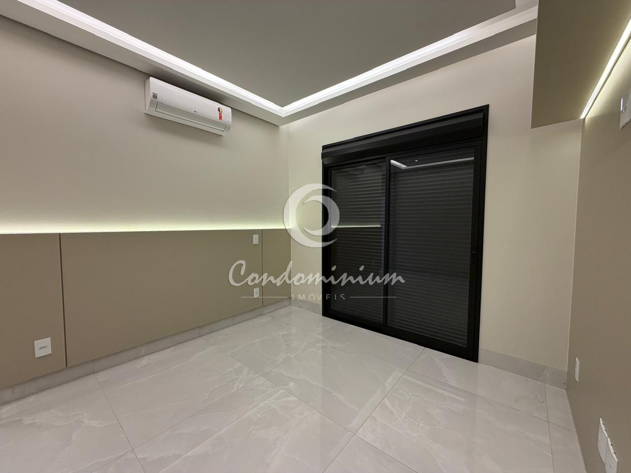 Casa de Condomínio  à venda, 230m² — foto 22 de 37