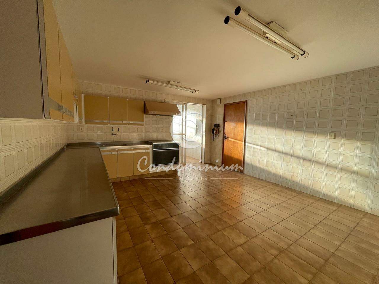 Apartamento com 3 quartos à venda, 340m² — foto 21 de 26