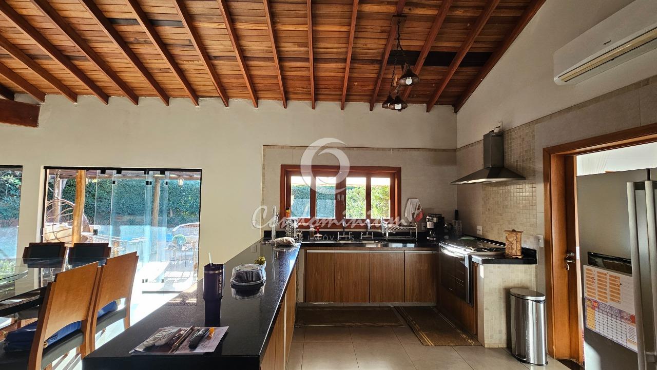 Casa de Condomínio com 4 quartos para aluguel, 380m² — foto 14 de 60