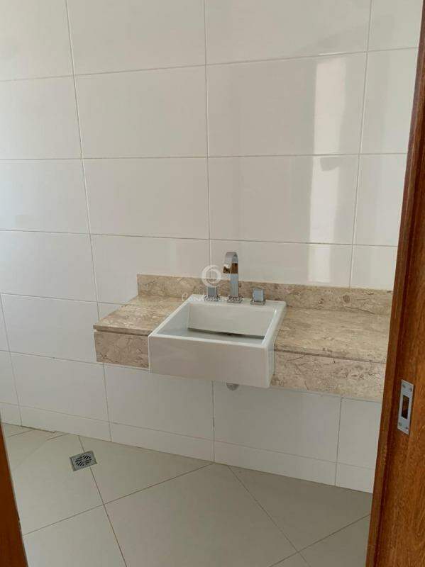 Apartamento com 4 quartos à venda, 362m² — foto 24 de 30