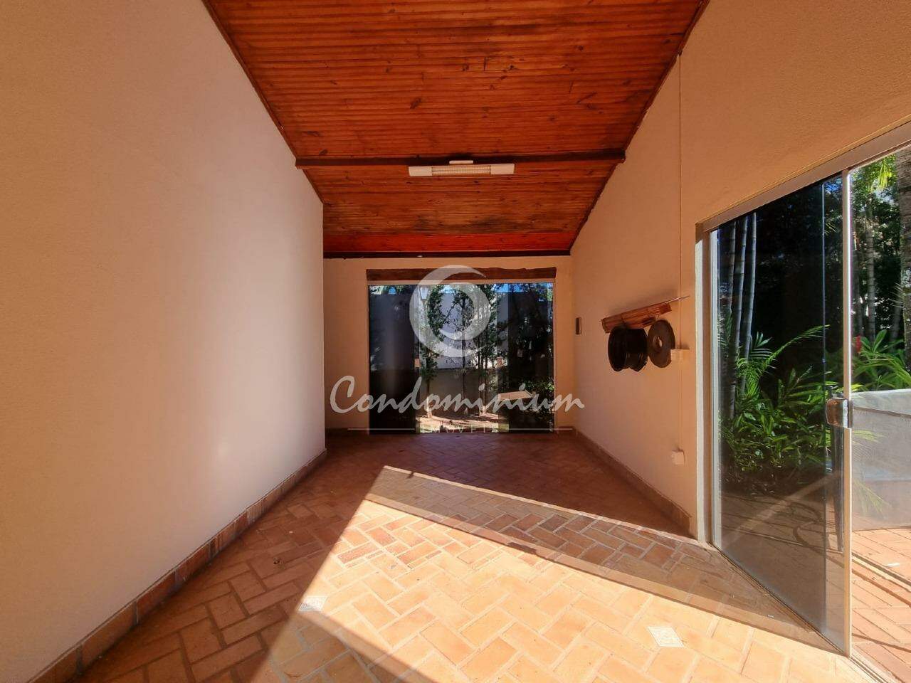 Casa de Condomínio com 4 quartos à venda, 636m² — foto 19 de 40