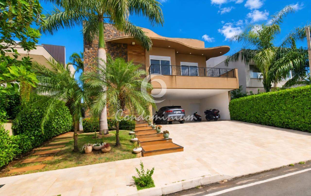 Casa de Condomínio com 4 quartos à venda, 440m² — foto 2 de 29