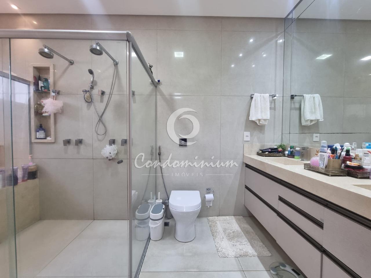 Casa de Condomínio com 4 quartos à venda, 440m² — foto 25 de 29