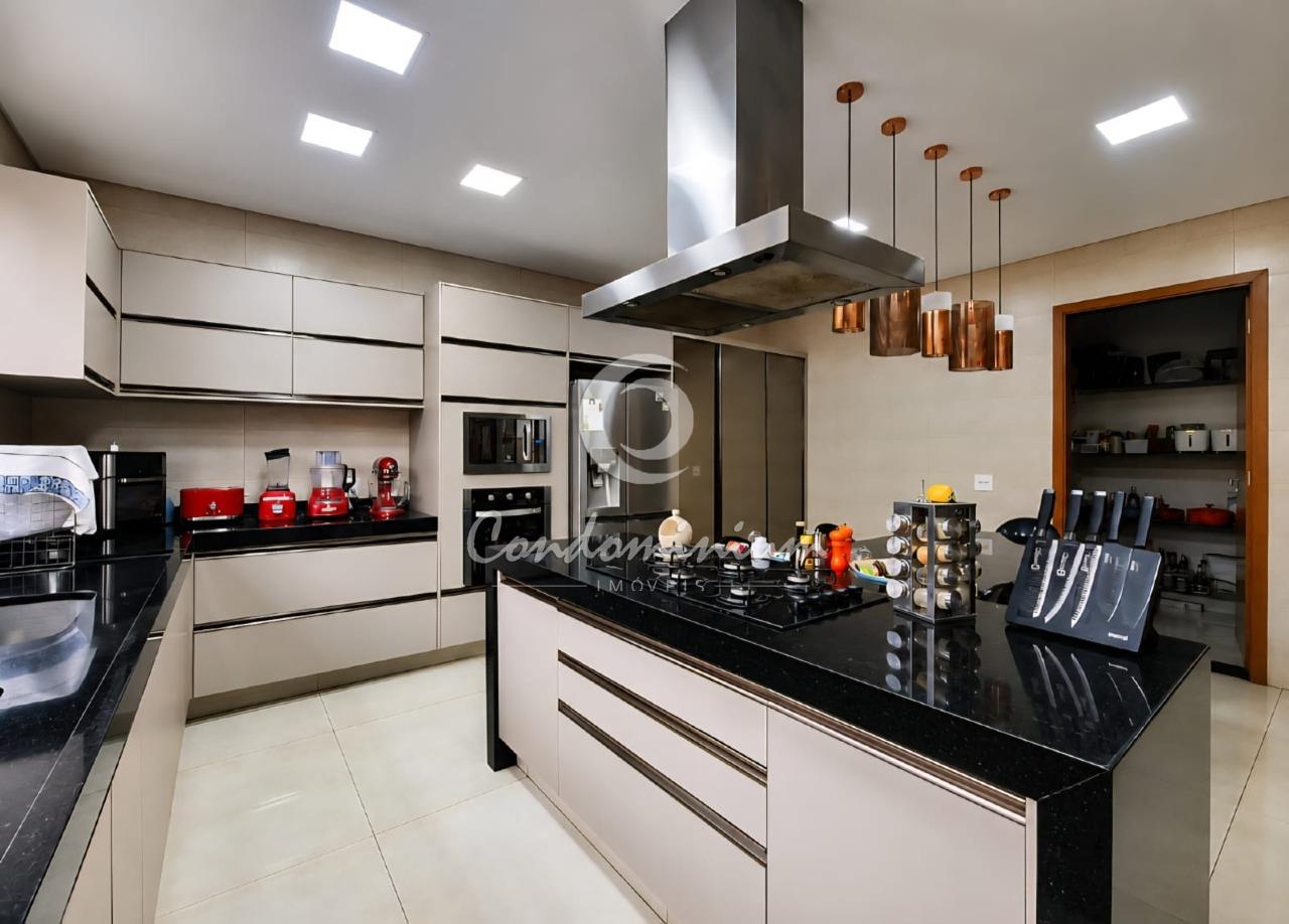 Casa de Condomínio com 4 quartos à venda, 440m² — foto 12 de 29