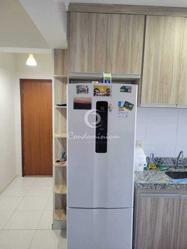 Apartamento com 2 quartos à venda, 65m² — foto 4 de 12
